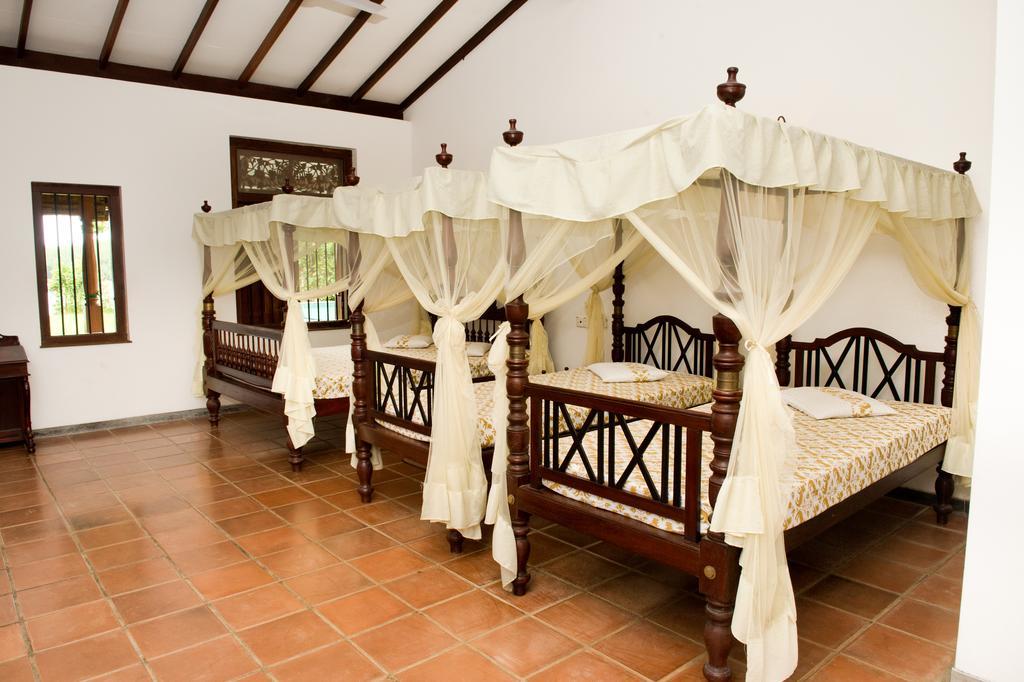 בנטוטה Okvin River Villa מראה חיצוני תמונה